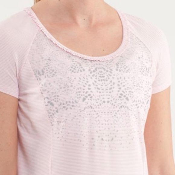 NWOT - Lululemon Run: Wild Short Sleeve Tech (US 8) - Picture 3 of 9